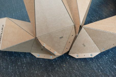 damien damien slider (5)